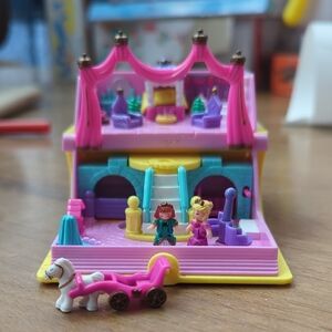 1995 Vintage Polly Pocket Bluebird Princess Palace Storybook